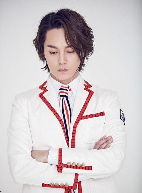 娱乐吃瓜尹正是谁呀,他是如何成为娱乐圈焦点人物的？